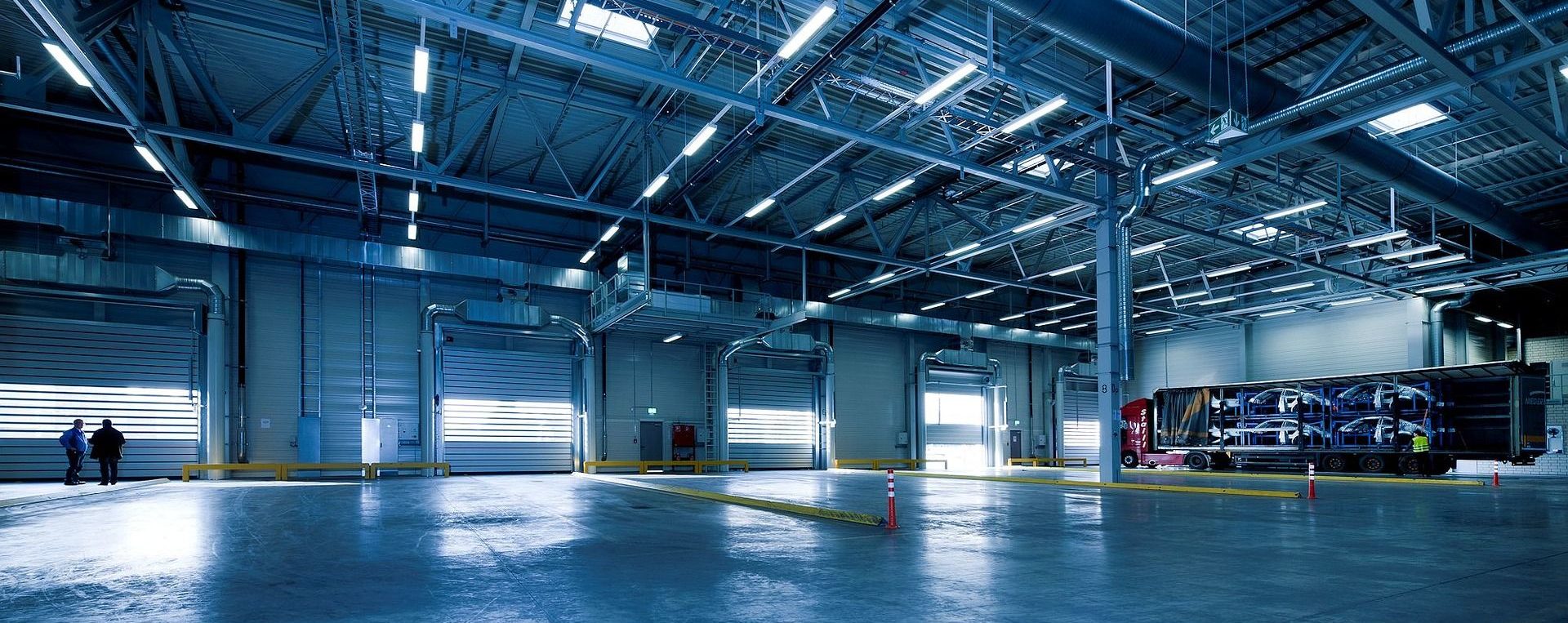 wyceniam hale i magazyny